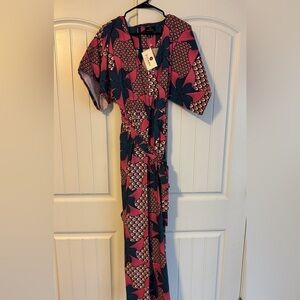 D’Iyanu multicolor jumpsuit
Size: XL (14/16)